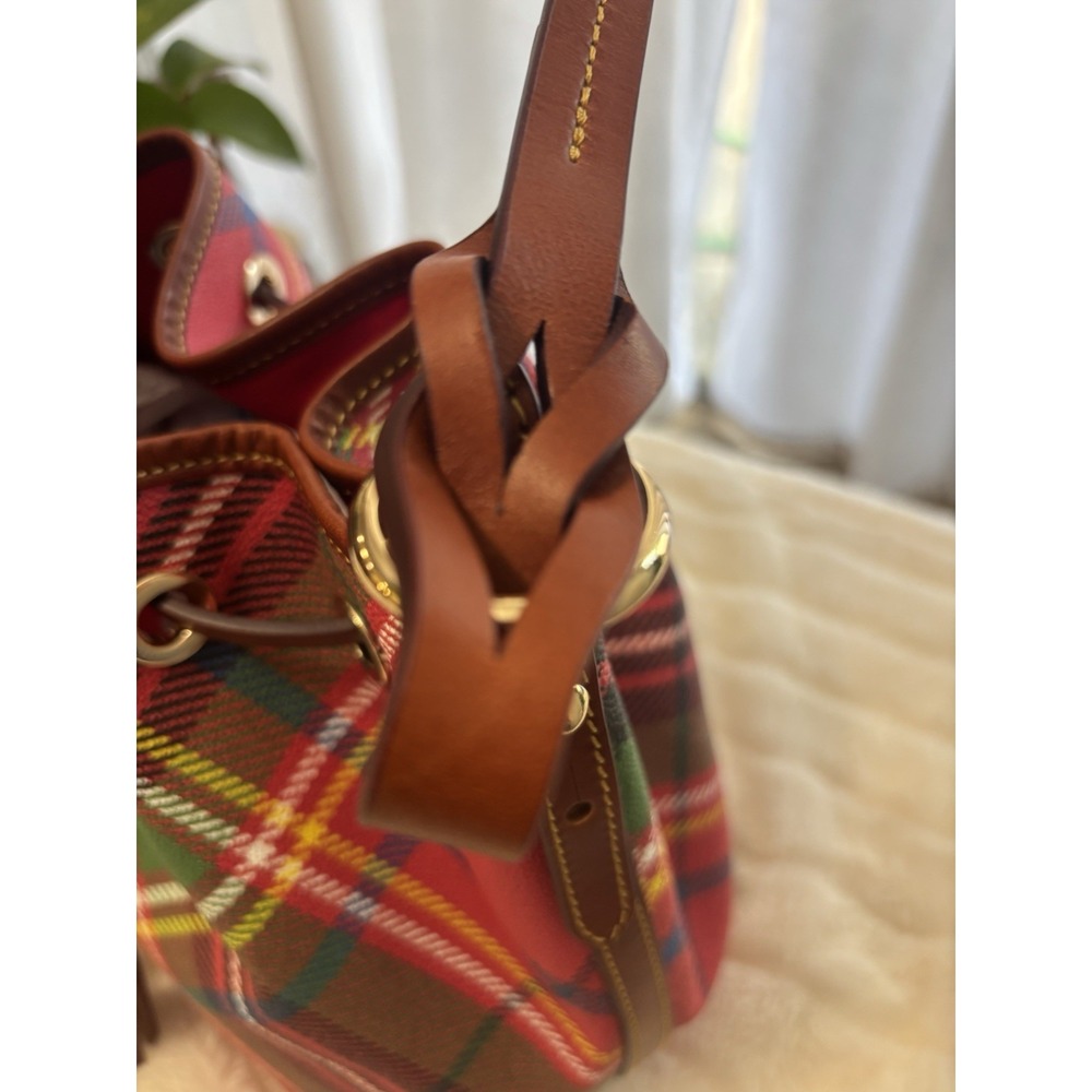 Dooney & Bourke Plaid Bucket Drawstring Shoulder Bag Red Green Tassel Logo - Picture 5 of 16